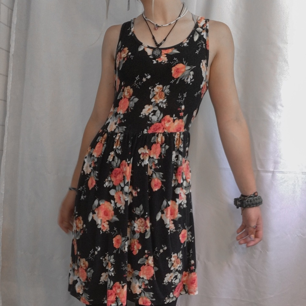 Floral Dress - Picture 3 of 3